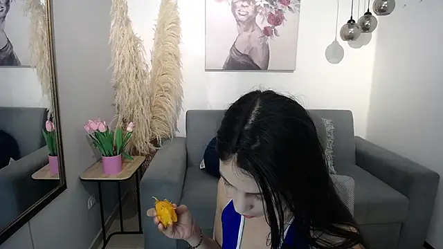 AdrianaTorres  online show from 02/25/26, 02:16