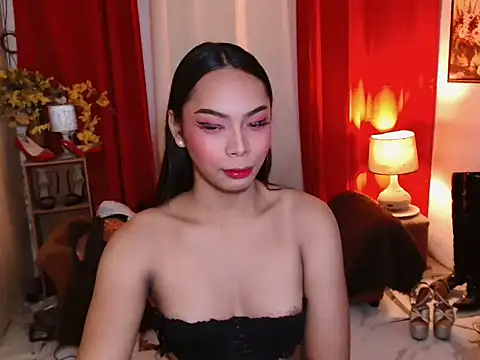 Snapshot of kylieEmparado chatting on 06/08/26, 01:20 kylieEmparado online show from 06/08/26, 01:20