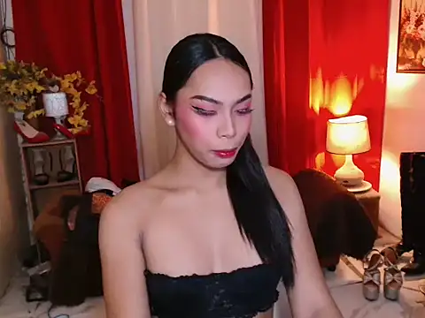 Snapshot of kylieEmparado chatting on 06/08/26, 01:28 kylieEmparado online show from 06/08/26, 01:28