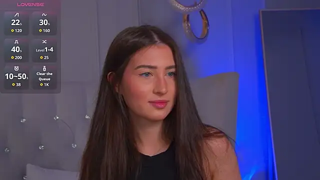 LisaDeviss online show from 04/20/26, 03:37