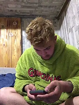 Snapshot of Oenb chatting on 03/02/26, 08:04 Oenb online show from 03/02/26, 08:04