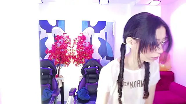 Rin Noohara online show from 07/25/26, 11:41