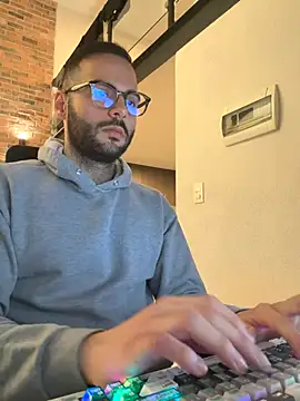 notnova1 online show from 12/02/25, 06:25