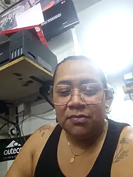 vicky-duarte online show from 12/18/25, 08:59