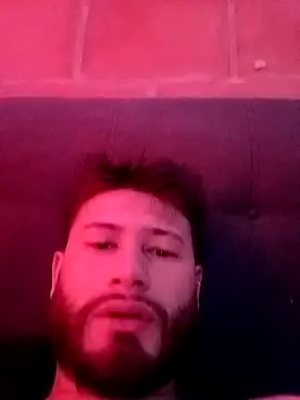 Snapshot of MaxSteel_x chatting on 12/04/25, 02:59 MaxSteel x online show from 12/04/25, 02:59