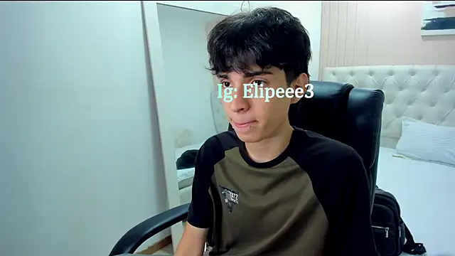 Snapshot of CONNOR_STONNE_ chatting on 02/14/26, 05:43 CONNOR STONNE online show from 02/14/26, 05:43