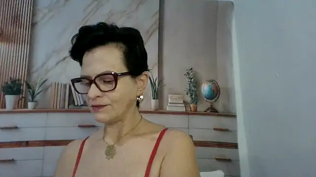 Luna-Hot0802 online show from 03/03/26, 01:06