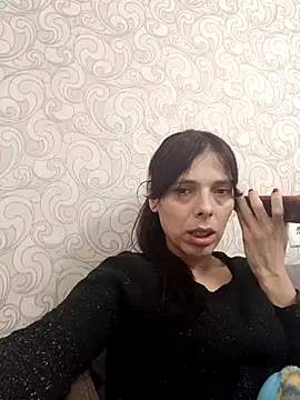 Snapshot of AnnaKissMee chatting on 12/04/25, 12:47 AnnaKissMee online show from 12/04/25, 12:47