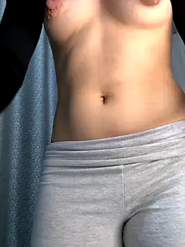 Anonima-Girl online show from 12/05/25, 03:15