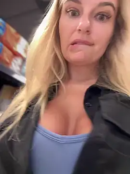 Snapshot of Betsy chatting on 02/17/25, 12:16 Betsy online show from 02/17/25, 12:16