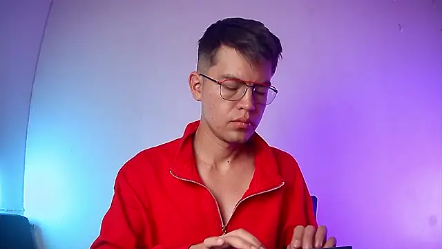 Snapshot of nicolatinboy chatting on 03/01/26, 09:17 nicolatinboy online show from 03/01/26, 09:17