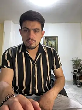 williamsmiiths16 online show from 02/14/26, 04:42