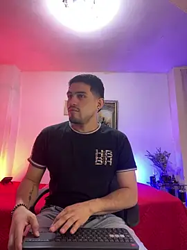 williamsmiiths16 online show from 03/16/26, 11:47