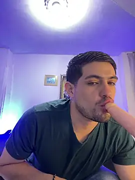 williamsmiiths16 online show from 03/26/26, 11:16