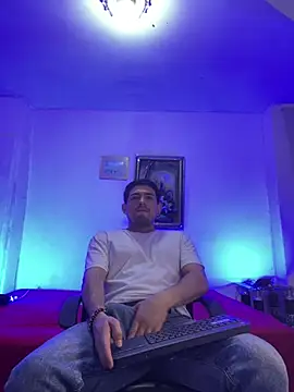 williamsmiiths16 online show from 04/17/26, 11:46