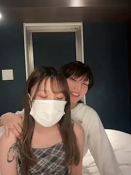 kai xoxo   online show from 12/21/25, 02:13