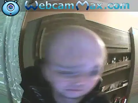 Snapshot of Egorij83 chatting on 12/15/25, 11:09 Egorij83 online show from 12/15/25, 11:09