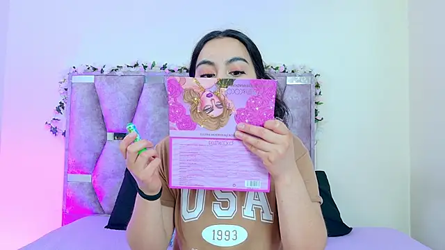 iris and damian online show from 04/15/26, 05:31