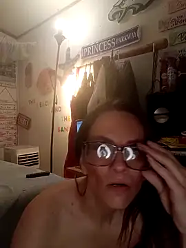 snowbird1117 online show from 04/19/26, 03:55