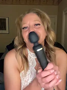 MissyLovelace online show from 04/09/26, 11:04