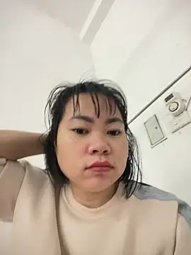 Snapshot of Chew_candy chatting on 12/16/25, 01:54 Chew candy online show from 12/16/25, 01:54