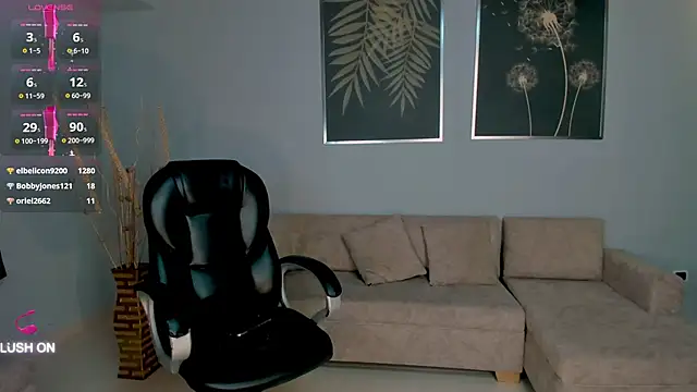 Snapshot of ChloeManson chatting on 01/23/25, 02:55 ChloeManson online show from 01/23/25, 02:55