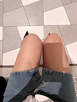 Baby-Linh online show from 04/24/26, 04:37