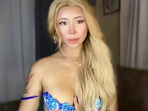 Your innocentwomenxx online show from 03/31/26, 01:00