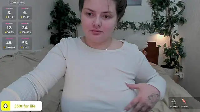 Snapshot of EvKamenskih chatting on 12/03/25, 11:52 EvKamenskih online show from 12/03/25, 11:52