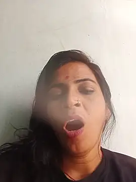Big soniya55A online show from 06/05/26, 11:27