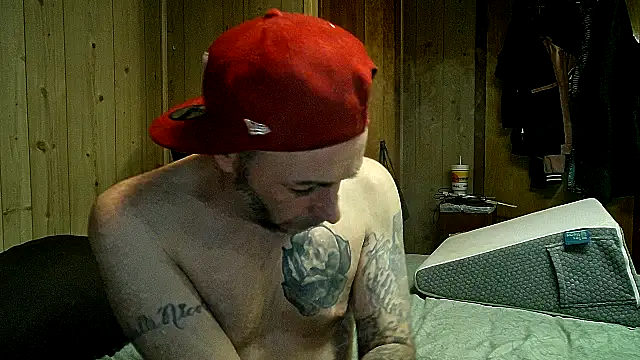 8point5guy online show from 12/17/25, 05:57