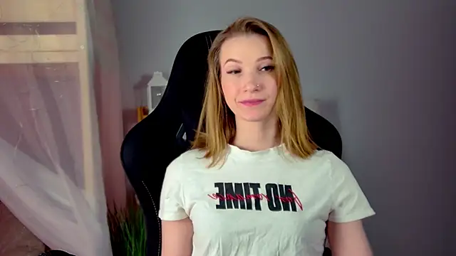 Megan Rodgers online show from 02/05/26, 05:28