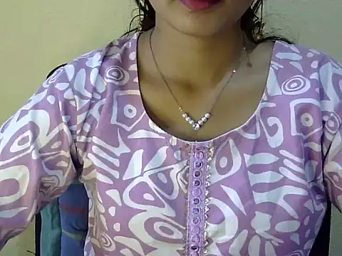 Snapshot of Shab_M chatting on 06/24/26, 07:29 Shab M online show from 06/24/26, 07:29