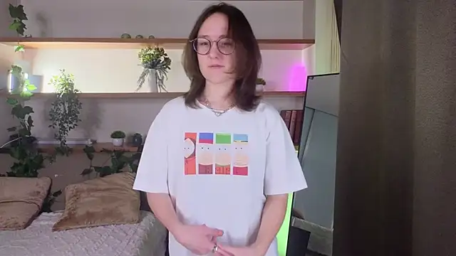 ChongFefer online show from 12/15/25, 01:43