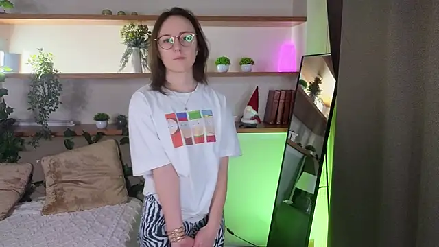 ChongFefer online show from 12/16/25, 01:10