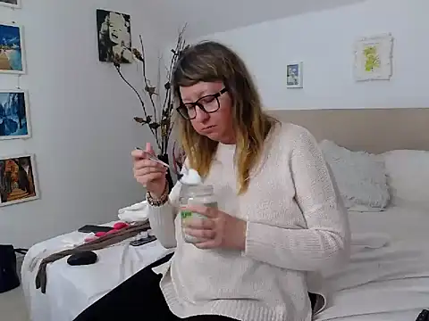 OlgaPavlova online show from 04/23/26, 11:31