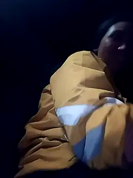 Lorena-a online show from 12/05/25, 02:09