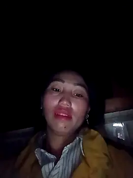 Lorena-a online show from 12/13/25, 10:37