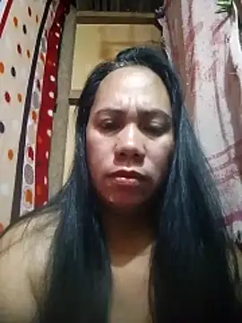 Snapshot of sweet_candy52 chatting on 12/17/25, 06:36 sweet candy52 online show from 12/17/25, 06:36