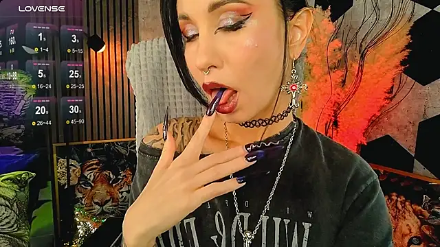 Snapshot of GoddessVespera chatting on 04/29/26, 03:27 GoddessVespera online show from 04/29/26, 03:27
