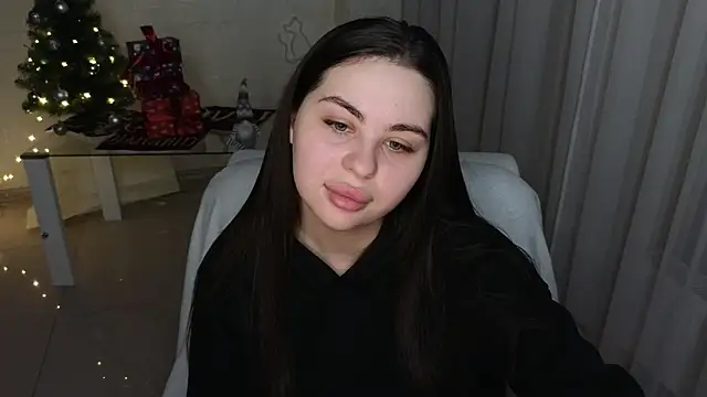 Snapshot of Deborah_lowe chatting on 12/15/25, 04:00 Deborah lowe online show from 12/15/25, 04:00