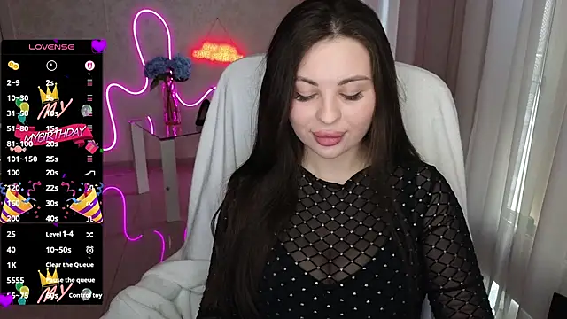 Deborah lowe online show from 04/10/26, 03:50