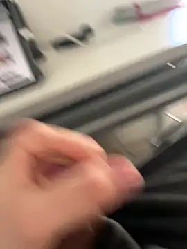 hannes256102 online show from 03/02/26, 03:08