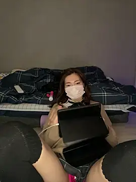 Snapshot of rin_rin_rin_rin chatting on 01/18/26, 01:31 rin rin rin rin online show from 01/18/26, 01:31