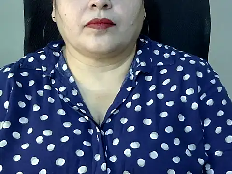 Soniya Sha online show from 02/22/26, 11:42