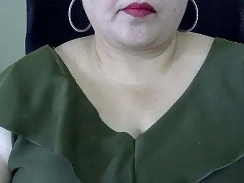 Snapshot of Soniya_Sha chatting on 06/07/26, 07:45 Soniya Sha online show from 06/07/26, 07:45