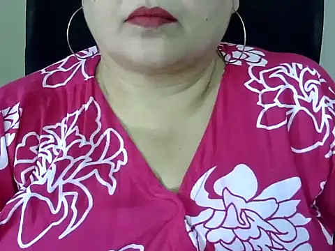 Snapshot of Soniya_Sha chatting on 06/10/26, 07:51 Soniya Sha online show from 06/10/26, 07:51