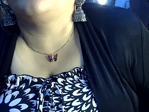 Soniya Sha online show from 07/02/26, 08:59
