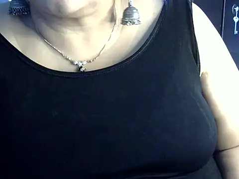 Soniya Sha online show from 07/11/26, 08:17