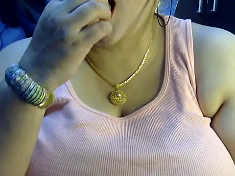 Soniya Sha online show from 08/01/26, 02:27